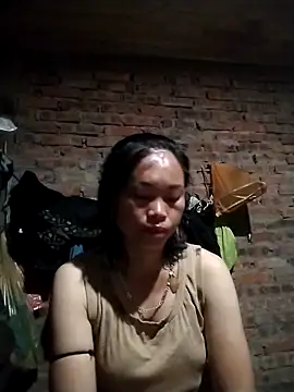   Ngoc20   online show from October 2025 02:40:02 PM