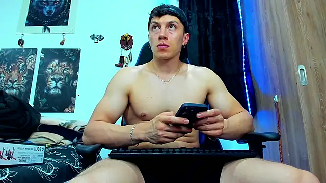 Snapshot of javiersexymann chatting on March 2025 06:33:02 AM javiersexymann online show from March 2025 06:33:02 AM