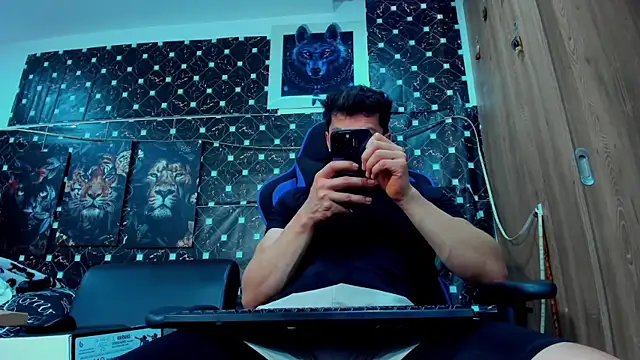 Snapshot of javiersexymann chatting on October 2025 09:37:01 PM javiersexymann online show from October 2025 09:37:01 PM