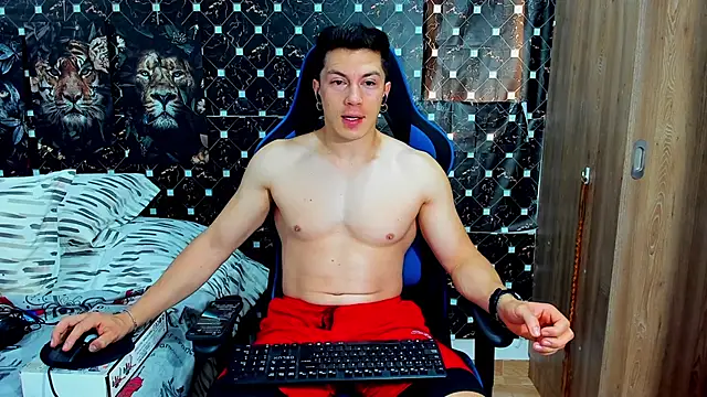 javiersexymann online show from February 2026 05:10:01 PM