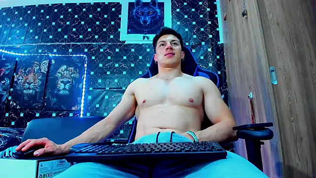 Snapshot of javiersexymann chatting on October 2025 09:05:02 PM javiersexymann online show from October 2025 09:05:02 PM