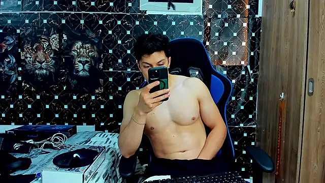 javiersexymann online show from March 2026 08:03:01 PM