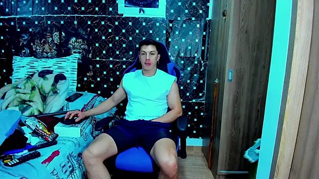 Snapshot of javiersexymann chatting on December 2025 08:50:01 PM javiersexymann online show from December 2025 08:50:01 PM