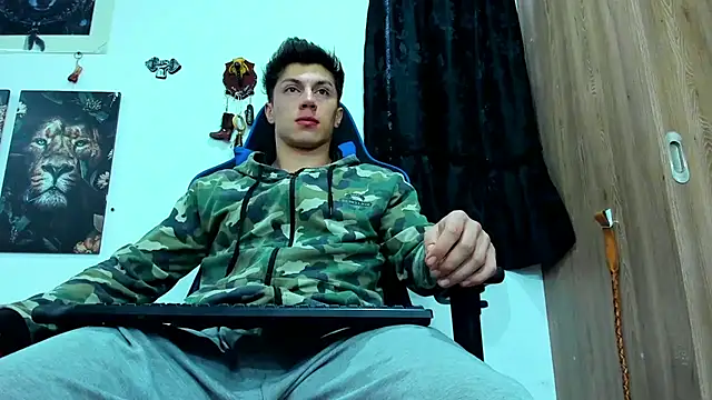 Snapshot of javiersexymann chatting on February 2025 10:09:02 PM javiersexymann online show from February 2025 10:09:02 PM