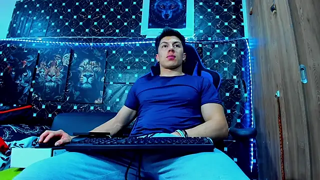 Snapshot of javiersexymann chatting on October 2025 09:37:01 PM javiersexymann online show from October 2025 09:37:01 PM