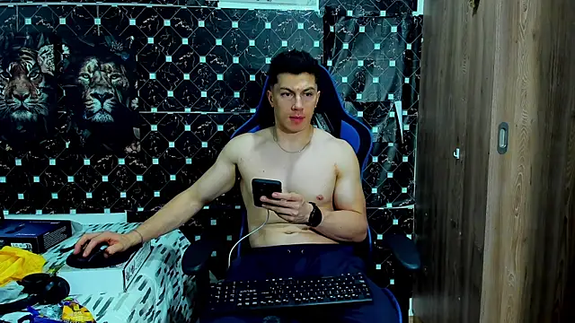 javiersexymann online show from April 2026 05:47:01 AM