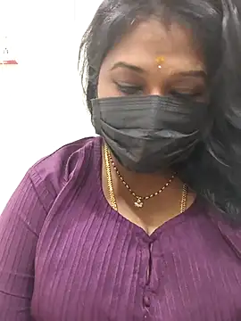 Snapshot of chaitara-reddy chatting on April 2026 05:58:02 AM chaitara-reddy online show from April 2026 05:58:02 AM
