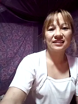 Mini3333 online show from April 2026 10:38:01 PM