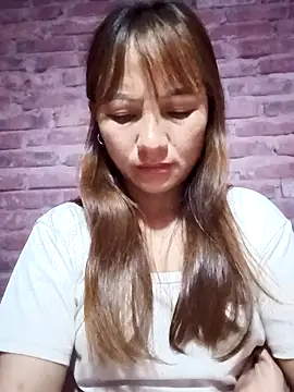 Mini3333 online show from April 2026 10:24:02 PM