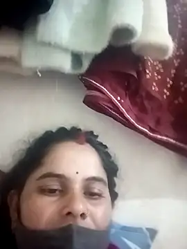 Snapshot of JULEE-740 chatting on November 2025 06:28:01 AM JULEE-740 online show from November 2025 06:28:01 AM