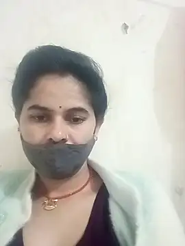 Snapshot of JULEE-740 chatting on November 2025 05:12:02 AM JULEE-740 online show from November 2025 05:12:02 AM