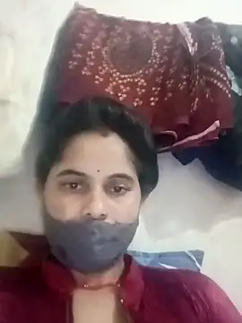 Snapshot of JULEE-740 chatting on October 2025 08:22:01 AM JULEE-740 online show from October 2025 08:22:01 AM