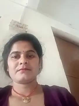 Snapshot of JULEE-740 chatting on November 2025 09:45:02 AM JULEE-740 online show from November 2025 09:45:02 AM