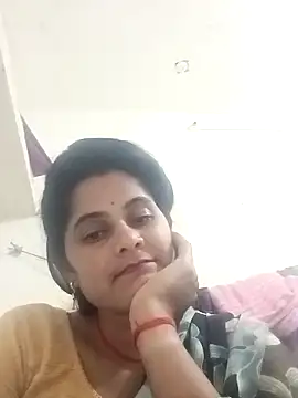 Snapshot of JULEE-740 chatting on October 2025 03:34:01 PM JULEE-740 online show from October 2025 03:34:01 PM
