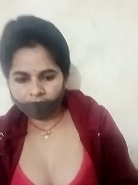 Snapshot of JULEE-740 chatting on December 2025 10:10:01 AM JULEE-740 online show from December 2025 10:10:01 AM