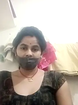 Snapshot of JULEE-740 chatting on November 2025 03:43:01 AM JULEE-740 online show from November 2025 03:43:01 AM