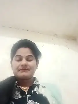 Snapshot of JULEE-740 chatting on November 2025 01:55:02 PM JULEE-740 online show from November 2025 01:55:02 PM