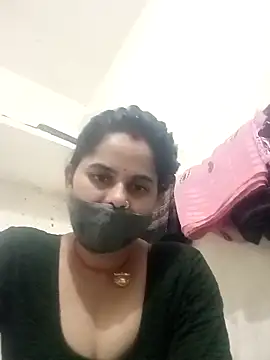 Snapshot of JULEE-740 chatting on October 2025 07:06:02 AM JULEE-740 online show from October 2025 07:06:02 AM