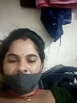 Snapshot of JULEE-740 chatting on October 2025 01:56:02 PM JULEE-740 online show from October 2025 01:56:02 PM