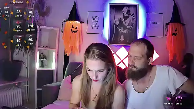 XBellaXundXUweX online show from October 2025 07:03:01 PM