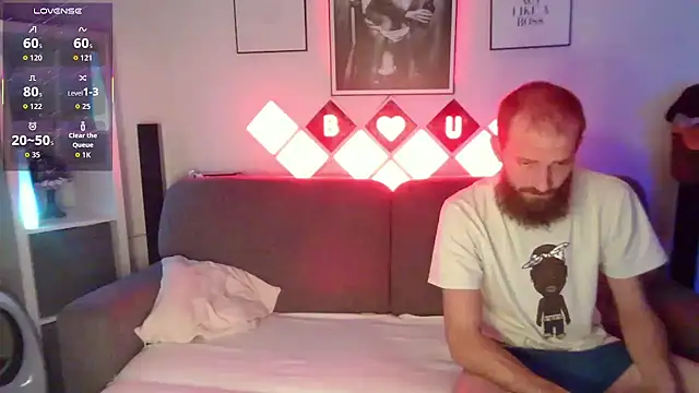 XBellaXundXUweX online show from November 2025 08:14:01 PM