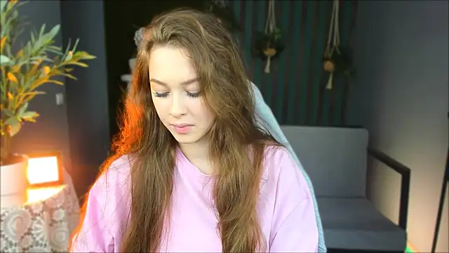 ArielSykes online show from November 2025 06:01:02 PM