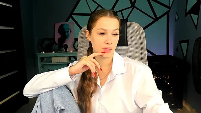 ArielSykes online show from September 2025 01:47:02 PM