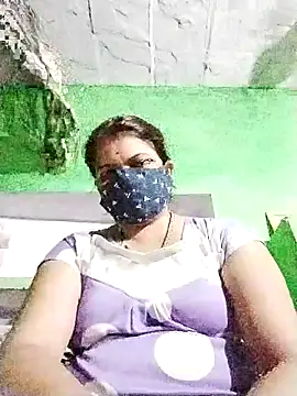 Snapshot of Rajnee33A chatting on October 2025 08:05:01 PM Rajnee33A online show from October 2025 08:05:01 PM