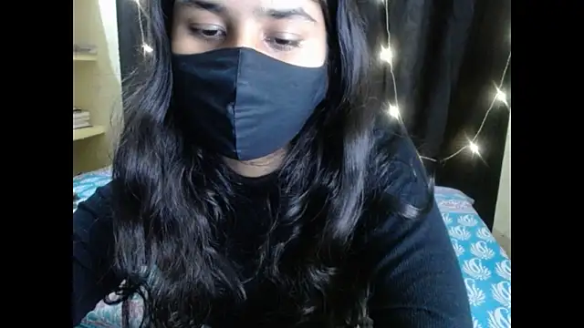 Vanya 7 online show from November 2025 06:56:01 PM