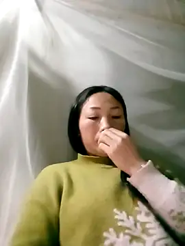 lucybaby00 online show from February 2026 10:30:02 PM