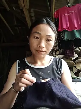 lucybaby00 online show from May 2026 02:44:01 AM