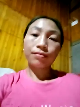 lucybaby00 online show from April 2026 12:11:02 PM