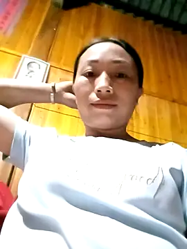 lucybaby00 online show from April 2026 11:33:01 AM