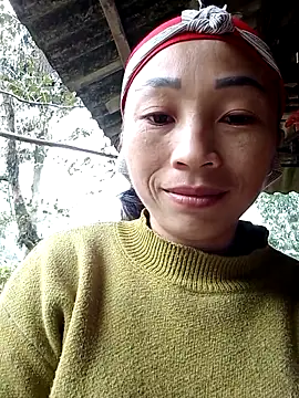 lucybaby00 online show from November 2025 01:42:02 AM