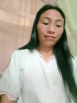 lucybaby00 online show from May 2026 10:49:02 PM