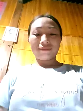 lucybaby00 online show from April 2026 12:07:02 PM