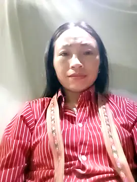 lucybaby00 online show from February 2026 01:57:02 PM