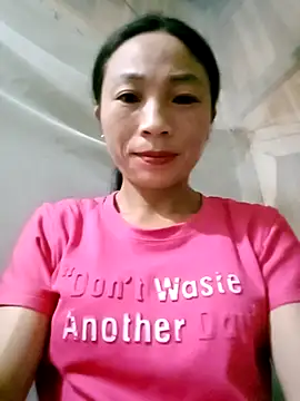 Snapshot of lucybaby00 chatting on September 2025 07:10:02 PM lucybaby00 online show from September 2025 07:10:02 PM