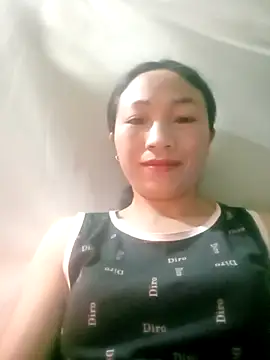 lucybaby00 online show from December 2025 09:31:01 PM