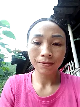 Snapshot of lucybaby00 chatting on October 2025 10:29:01 AM lucybaby00 online show from October 2025 10:29:01 AM