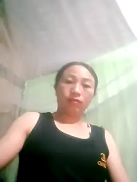 lucybaby00 online show from November 2025 10:21:02 PM