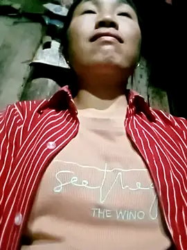 lucybaby00 online show from February 2026 02:06:02 PM