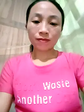 Snapshot of lucybaby00 chatting on October 2025 02:18:01 PM lucybaby00 online show from October 2025 02:18:01 PM