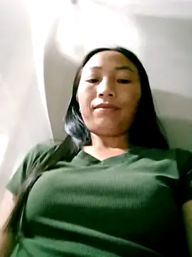 lucybaby00 online show from April 2026 08:13:02 PM