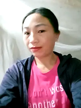 lucybaby00 online show from December 2025 09:37:03 PM