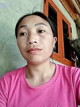 lucybaby00 online show from April 2026 05:31:01 AM