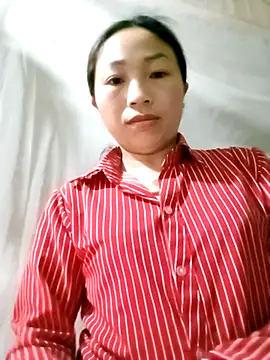 lucybaby00 online show from March 2026 10:27:01 PM