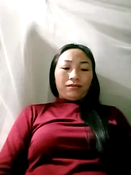 lucybaby00 online show from February 2026 10:32:01 PM