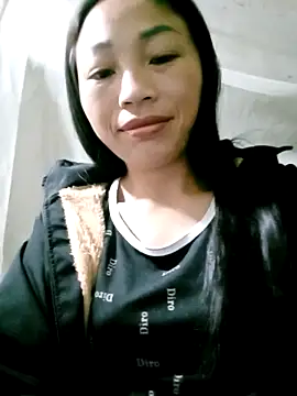 lucybaby00 online show from February 2026 11:15:02 PM