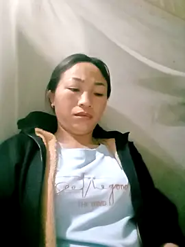 lucybaby00 online show from February 2026 10:20:01 PM